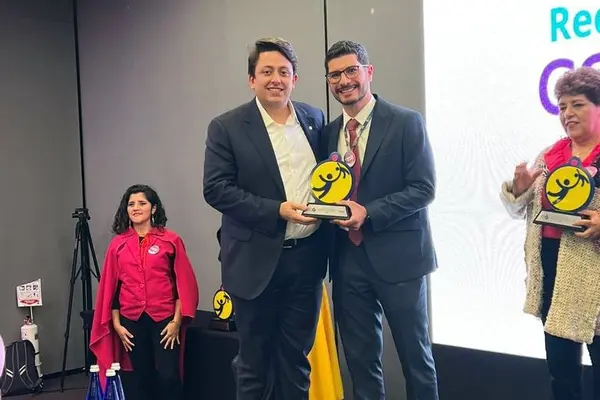 Exaltación nacional para el alcalde Miguel Moreno, por su compromiso con la niñez